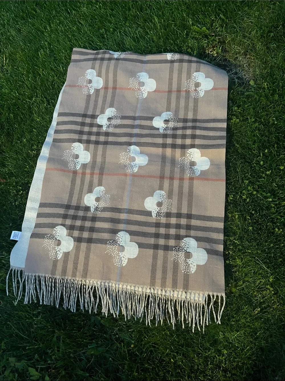 Beige Plaid Fringe Scarf with White flowers Motif
